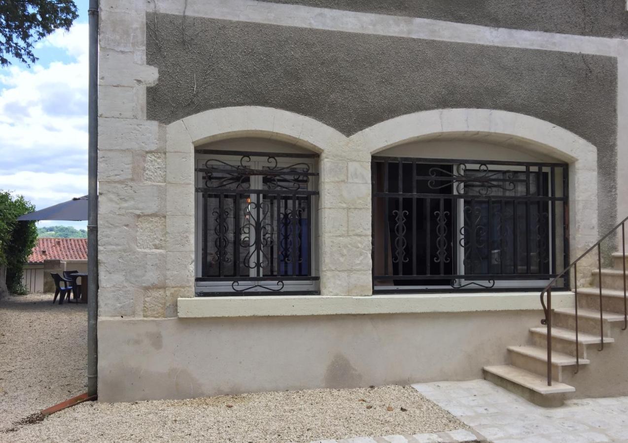 Appartement Cour Ancienne Abbaye Saint-Astier  Exteriör bild